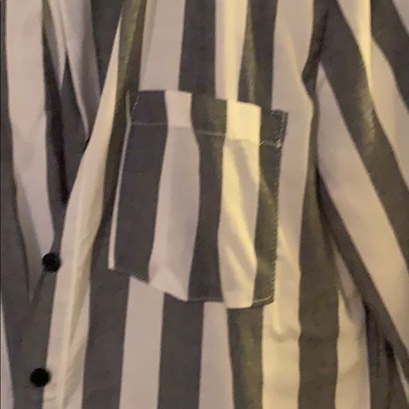 Dressy button up - Picture 5 of 6